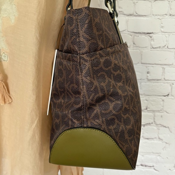 CALVIN KLEIN Nylon & Faux Leather Logo Structured Tote Bag - Picture 4 of 16